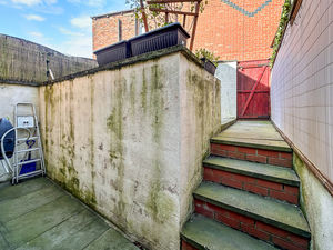 Photo 17- click for photo gallery